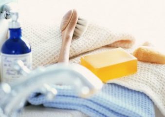 Нарушение правил личной гигиены - основная причина развития инфекции