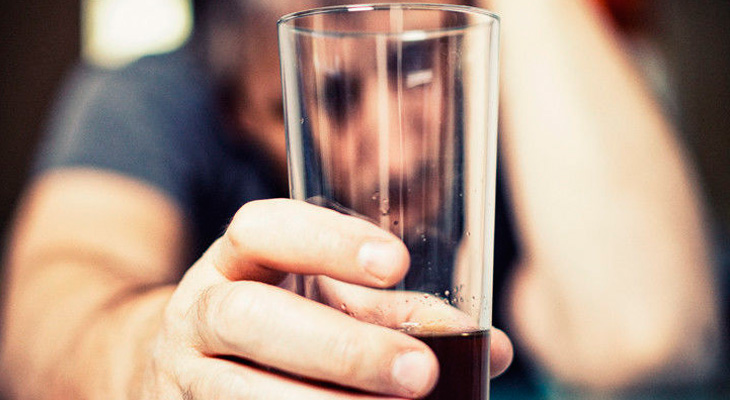 Алкоголизм у мужчины