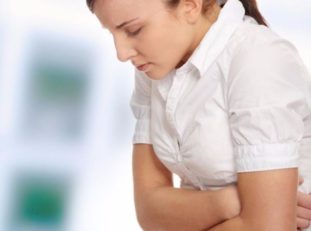 Если недуг будет протекать в легкой форме, то явные симптомы гельминтоза, вызванного ланцетоподобным сосальщиком, могут не проявится